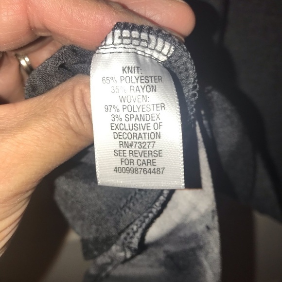 *Simply Vera, Vera Wang muted blouse. Size PXL GUC - Picture 6 of 8